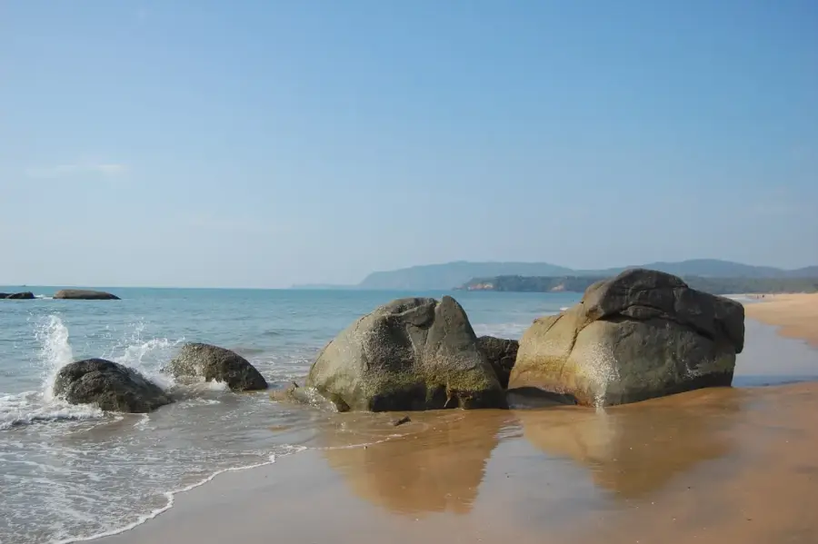 Goa Beach Hopping & Dudhsagar Falls photo 4
